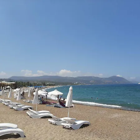 Latchi Sea Front Vilă